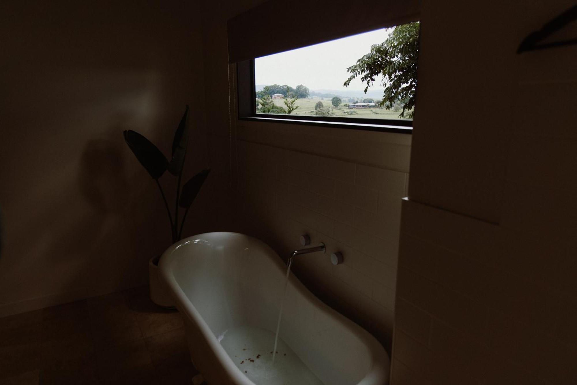Ten Acres Beechmont Bagian luar foto
